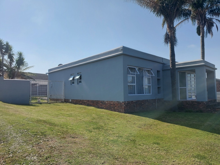 3 Bedroom Property for Sale in Denneoord Western Cape